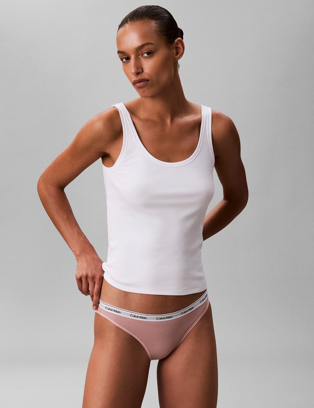 Calvin Klein Women Icon Logo Pamuklu Bikini Külot