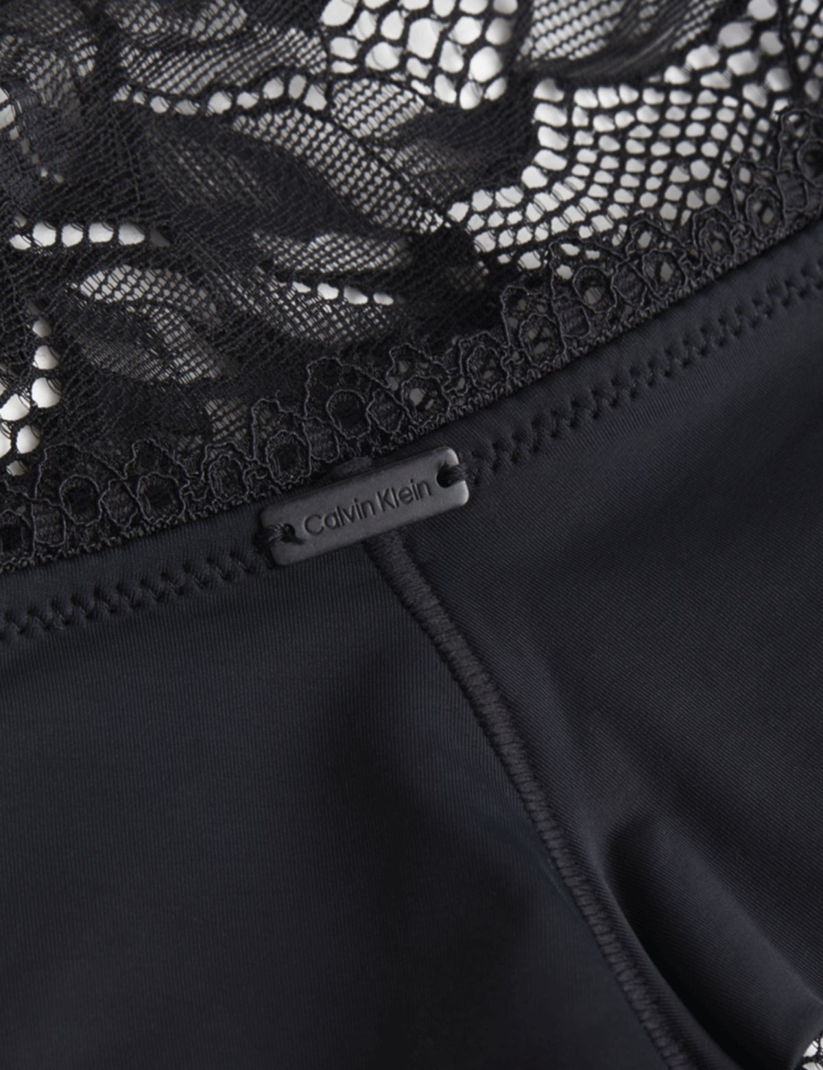 Calvin Klein Women Seductive Comfort Lotus Floral Tanga