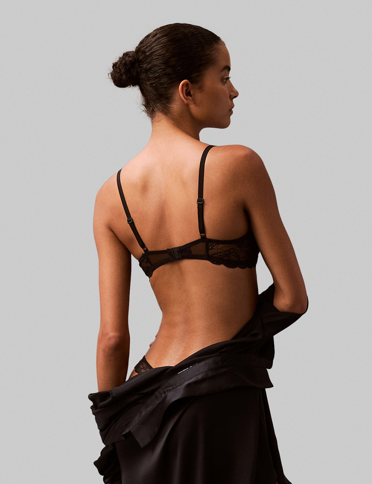 Calvin Klein Women Instintic Balkonet Sütyen