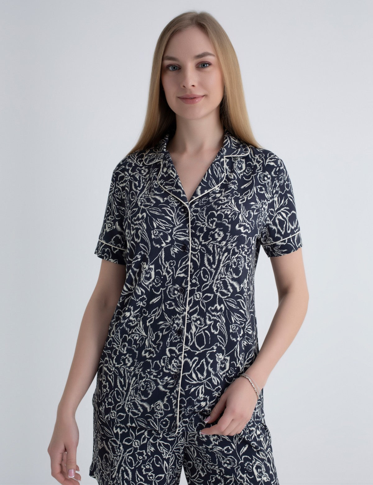 Wondergen Lulu Gömlek Yaka Üst