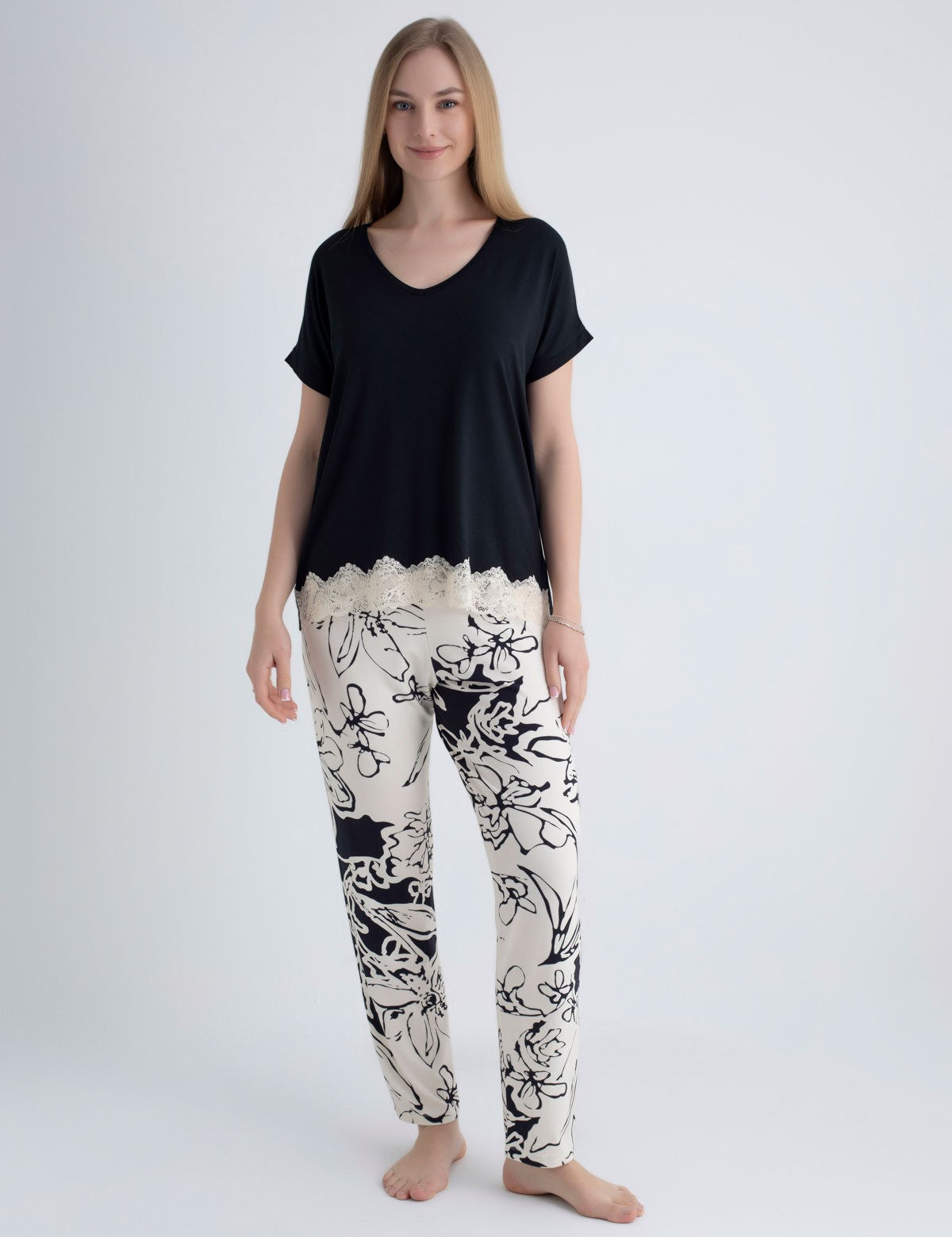 Wondergen Asra T-Shirt