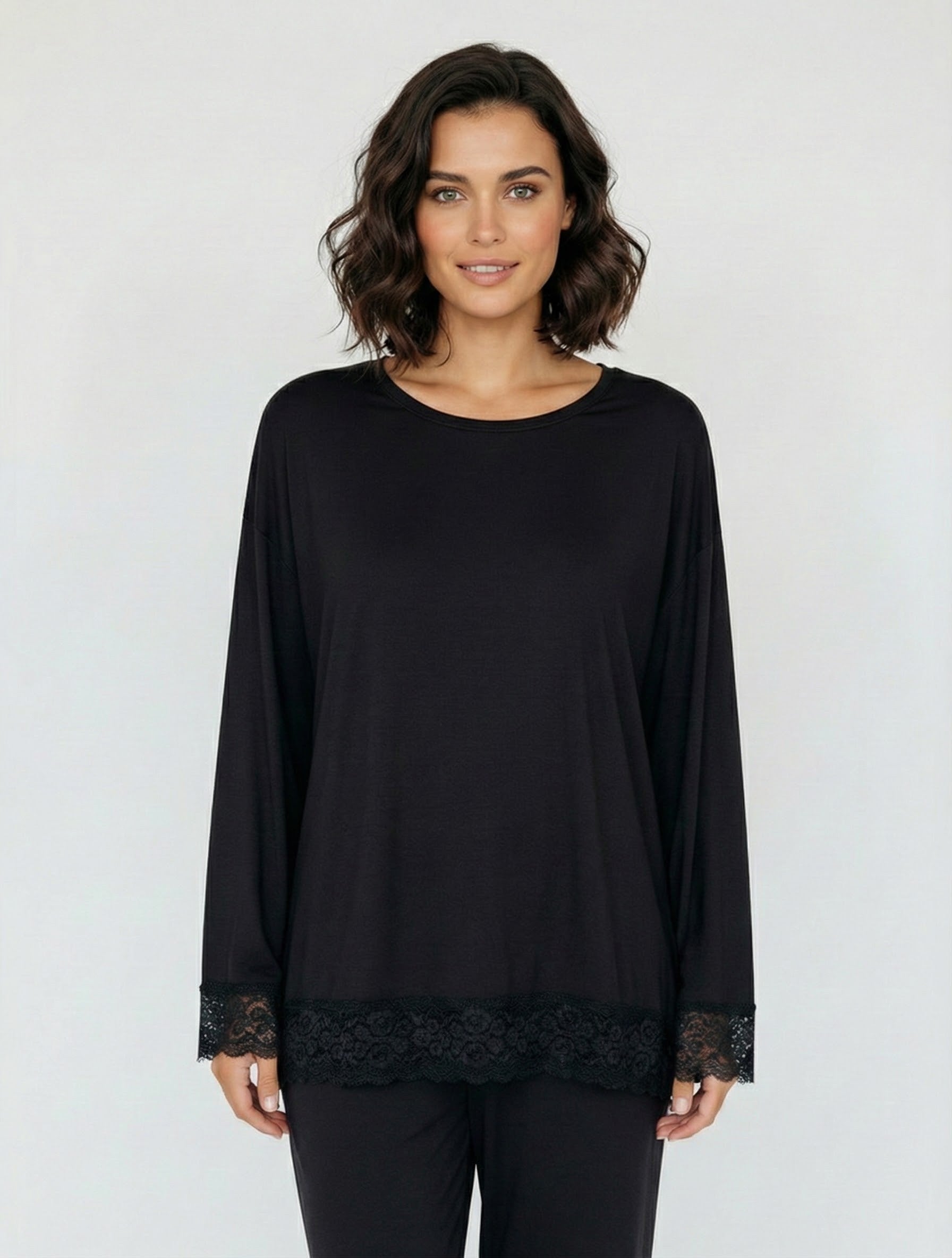 Wondergen Laura Dantel Detaylı Uzun Kollu T-Shirt