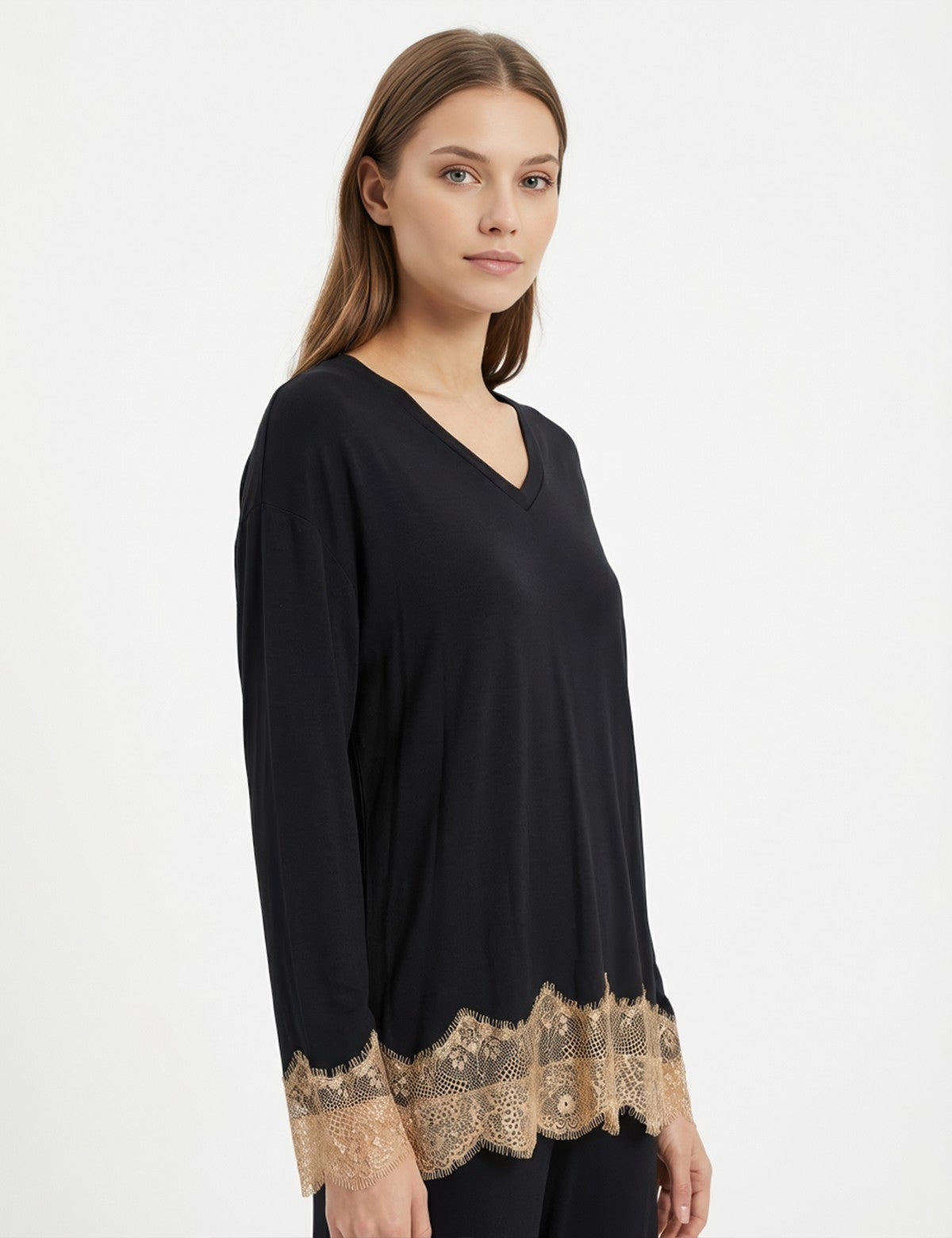 Wondergen Ruby Dantel Detaylı Uzun Kollu T-Shirt