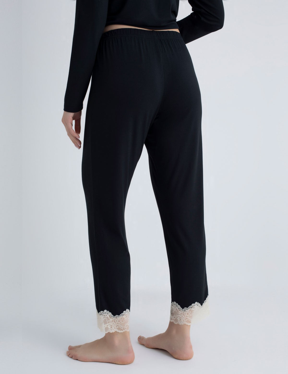 Wondergen Asra Dantel Detaylı Pantolon