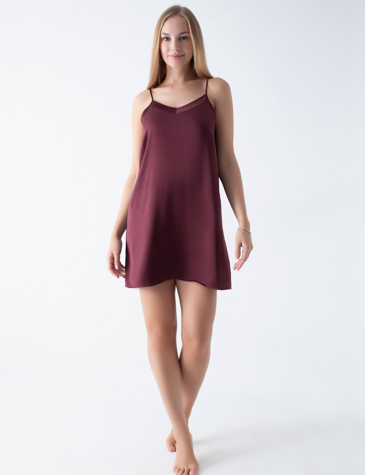 Vivis Exclusive Jenya Gecelik