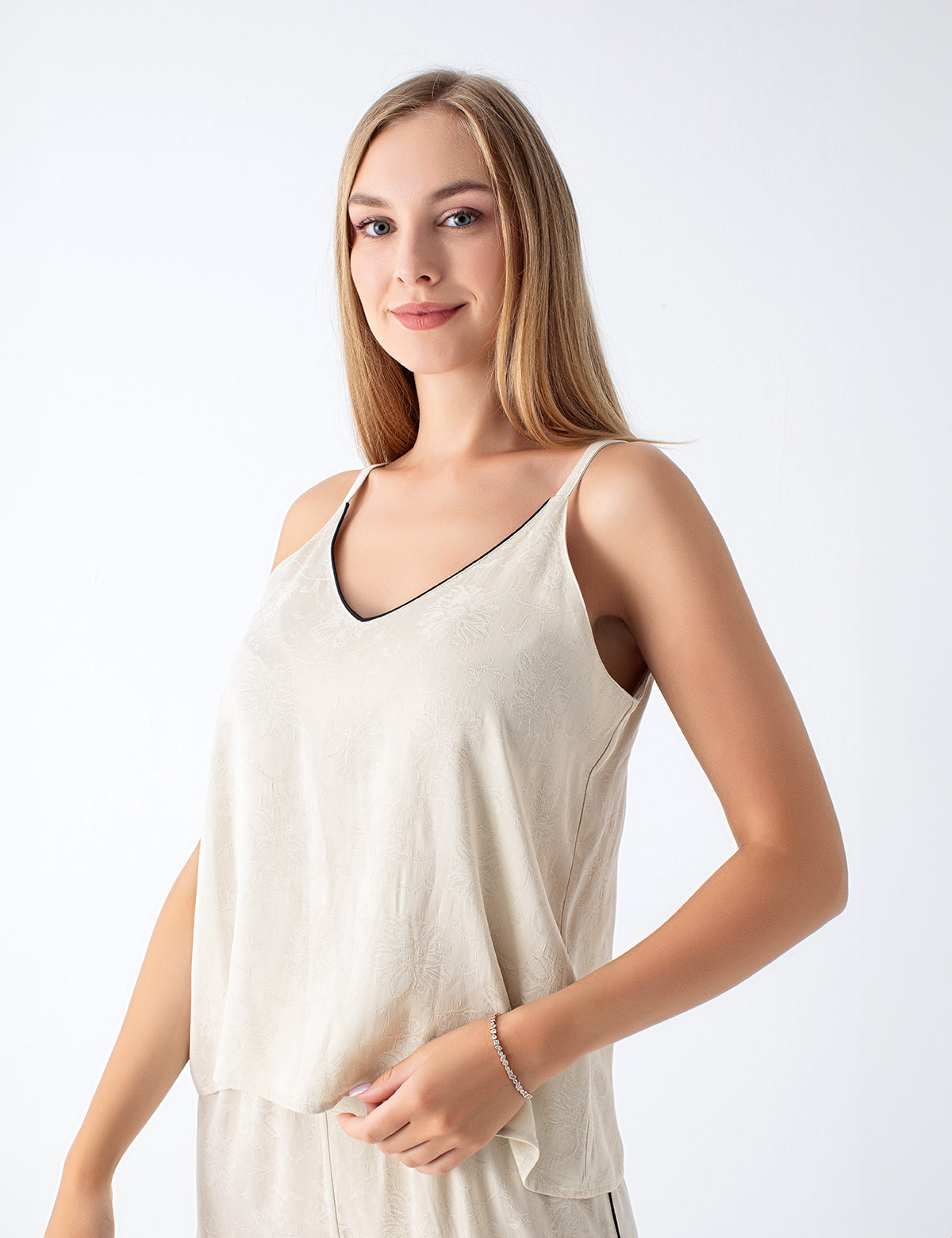 Vivis Exclusive Venedik Atlet