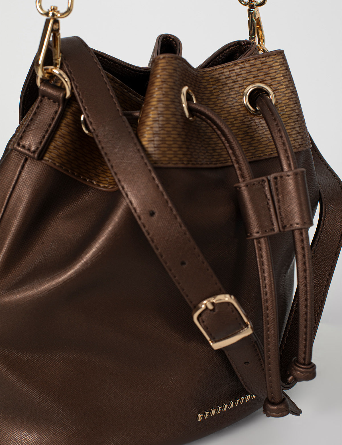 Generation Montana Honeycomb Kadın Buket Çanta