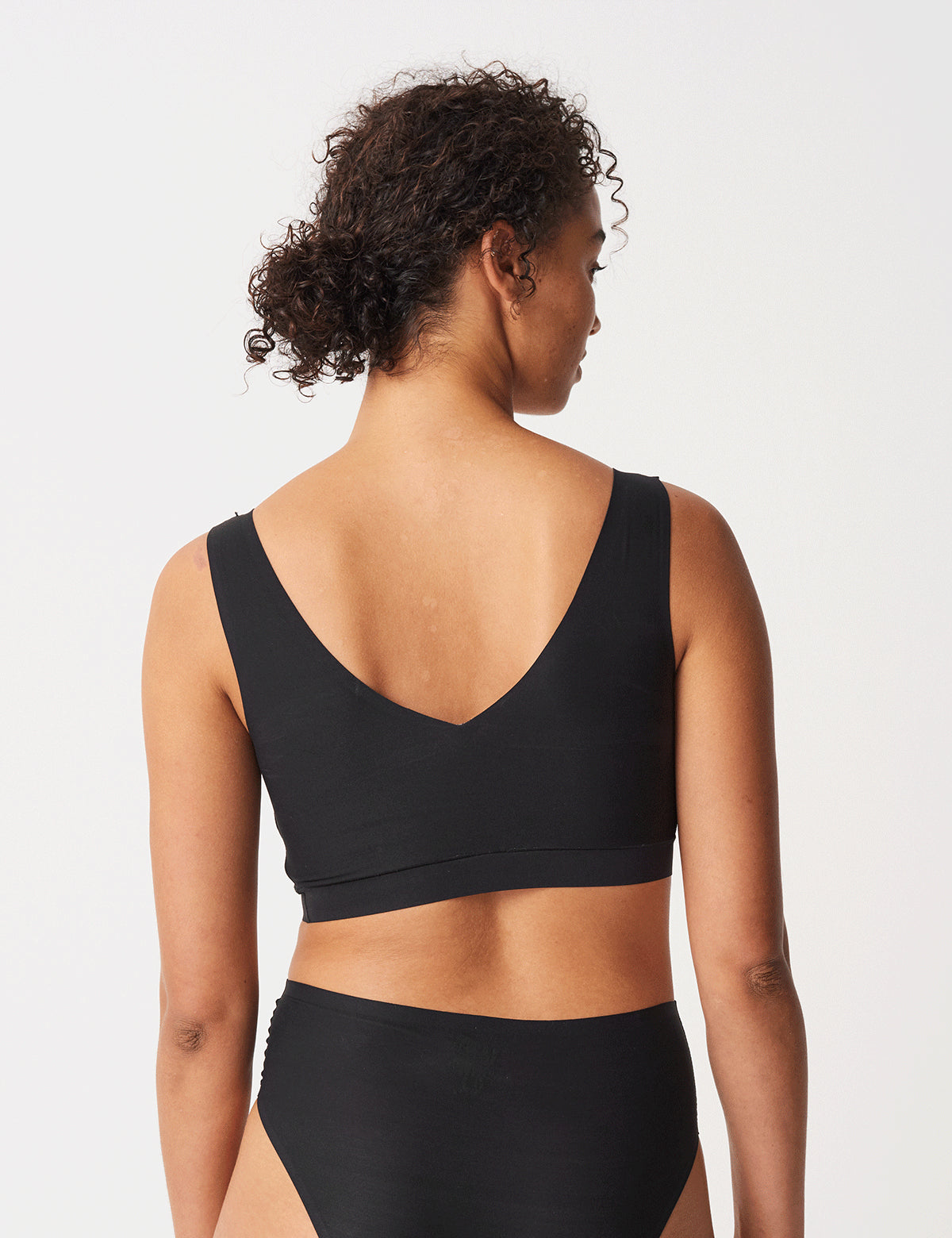 Chantelle SoftStrech V Yaka Bralet