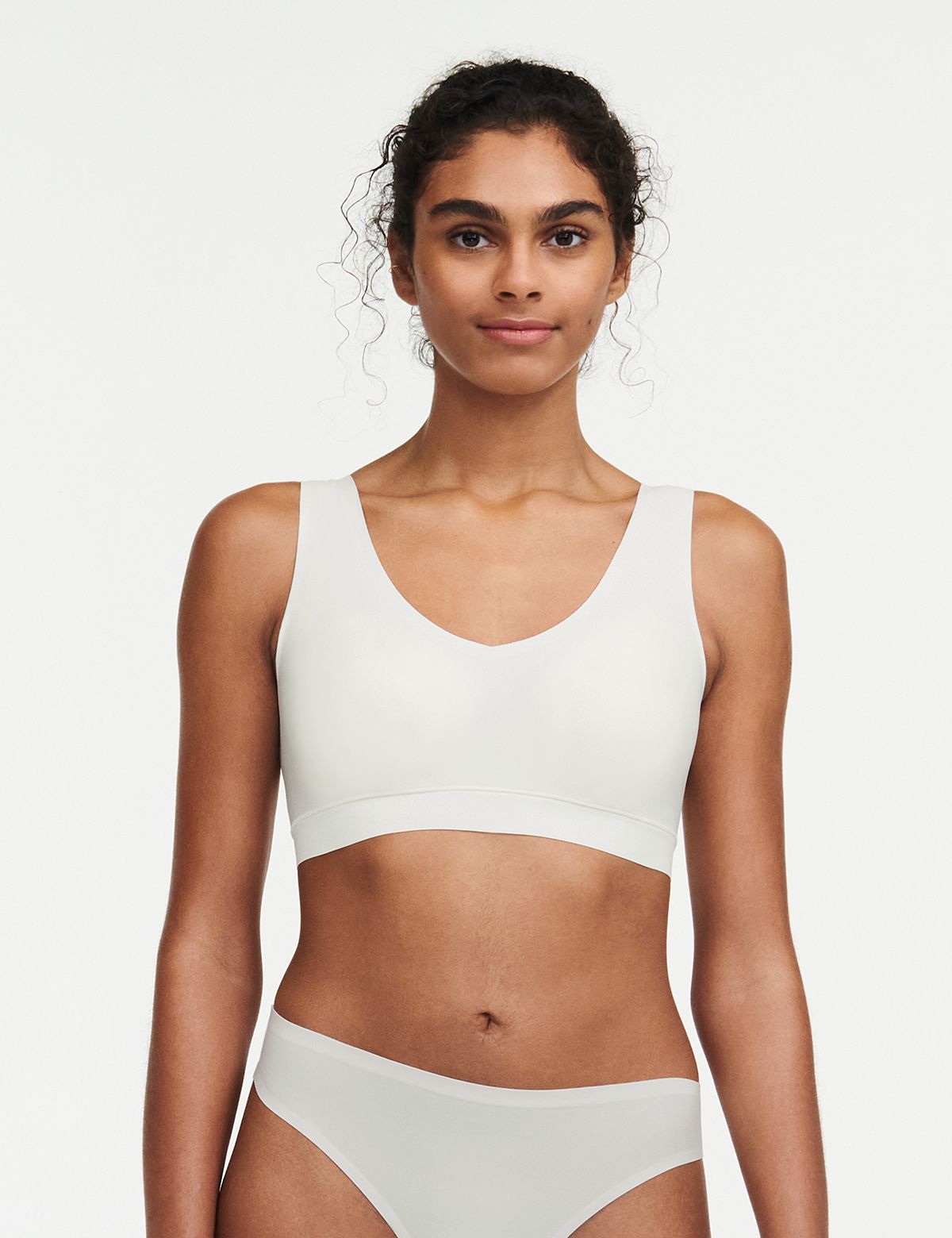 Chantelle SoftStrech V Yaka Bralet