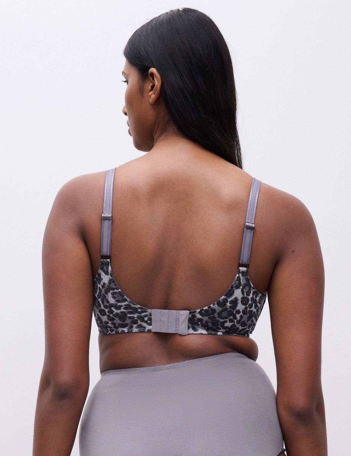 Chantelle C Magnifique Görünmez Minimizer Sütyen