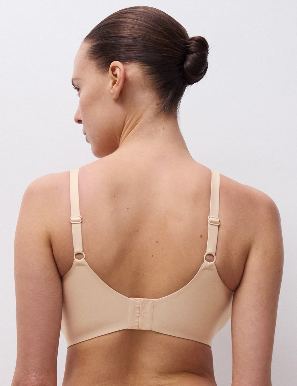 Chantelle SoftStretch Power Derin V Yaka Sütyen