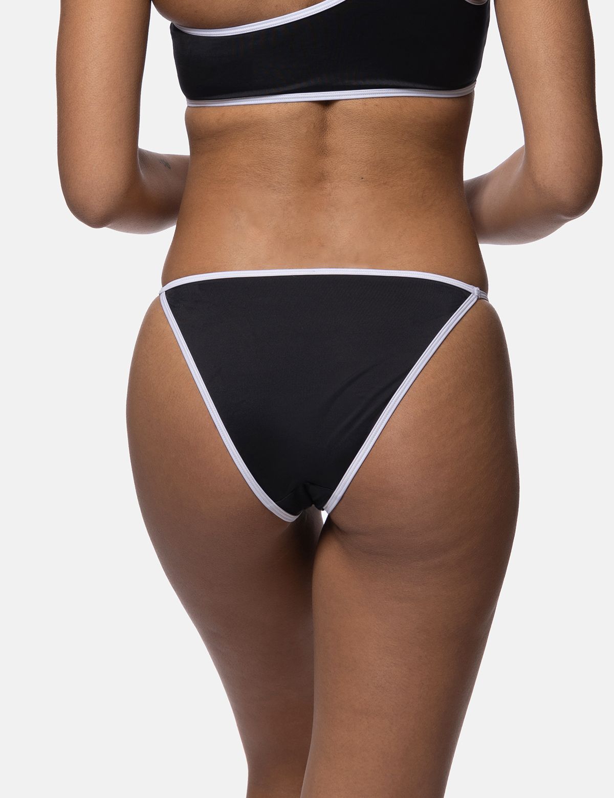 Dorina Bandol Tanga Bikini Altı