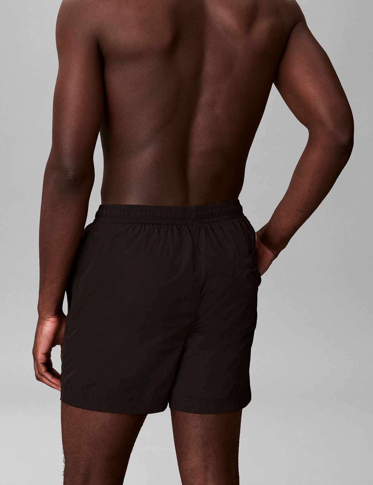 Calvin Klein Men Tech Swim Logo Nakışlı Deniz Şortu