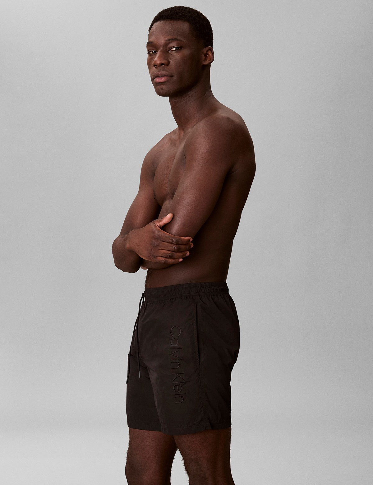Calvin Klein Men Tech Swim Logo Nakışlı Deniz Şortu