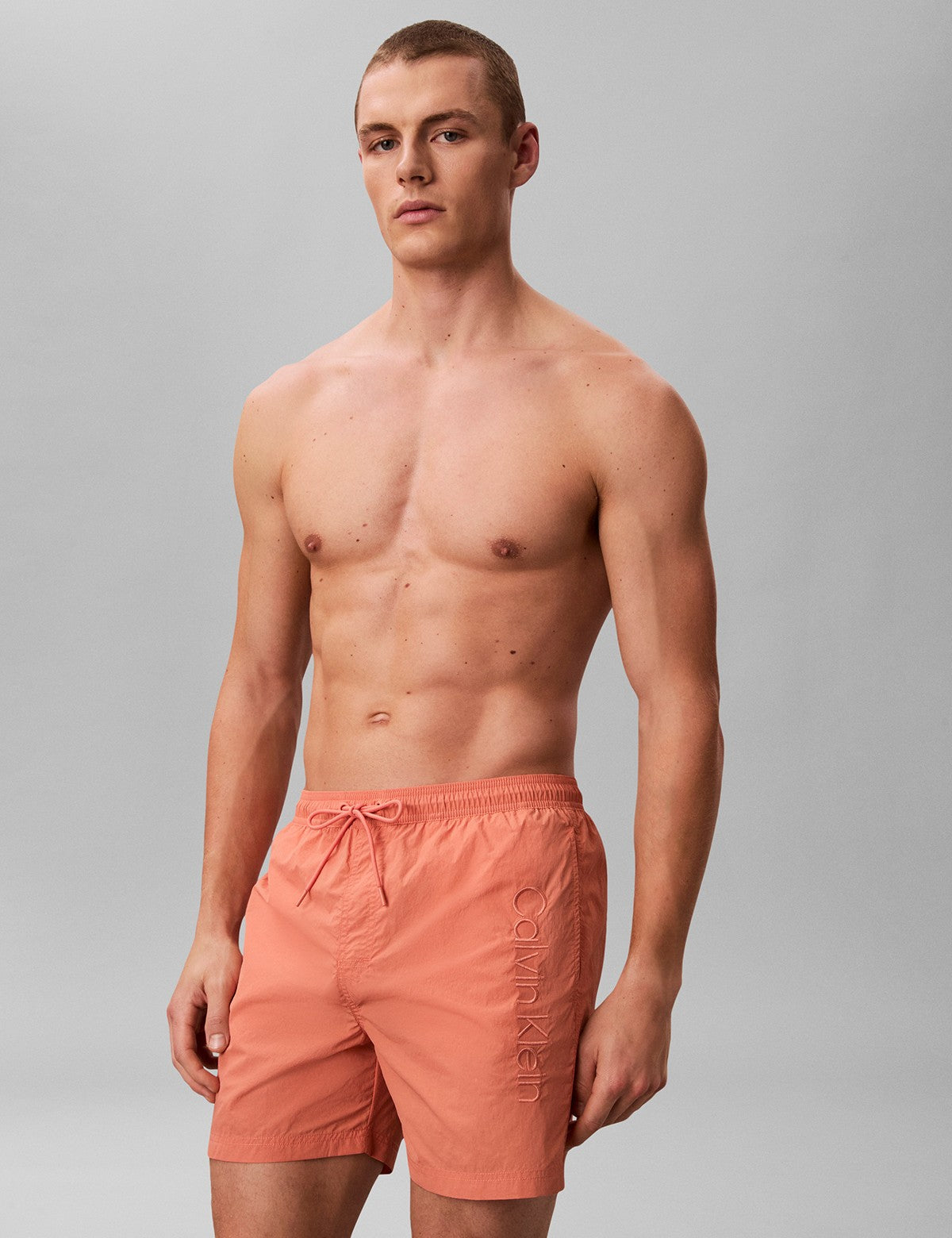 Calvin Klein Men Tech Swim Logo Nakışlı Deniz Şortu