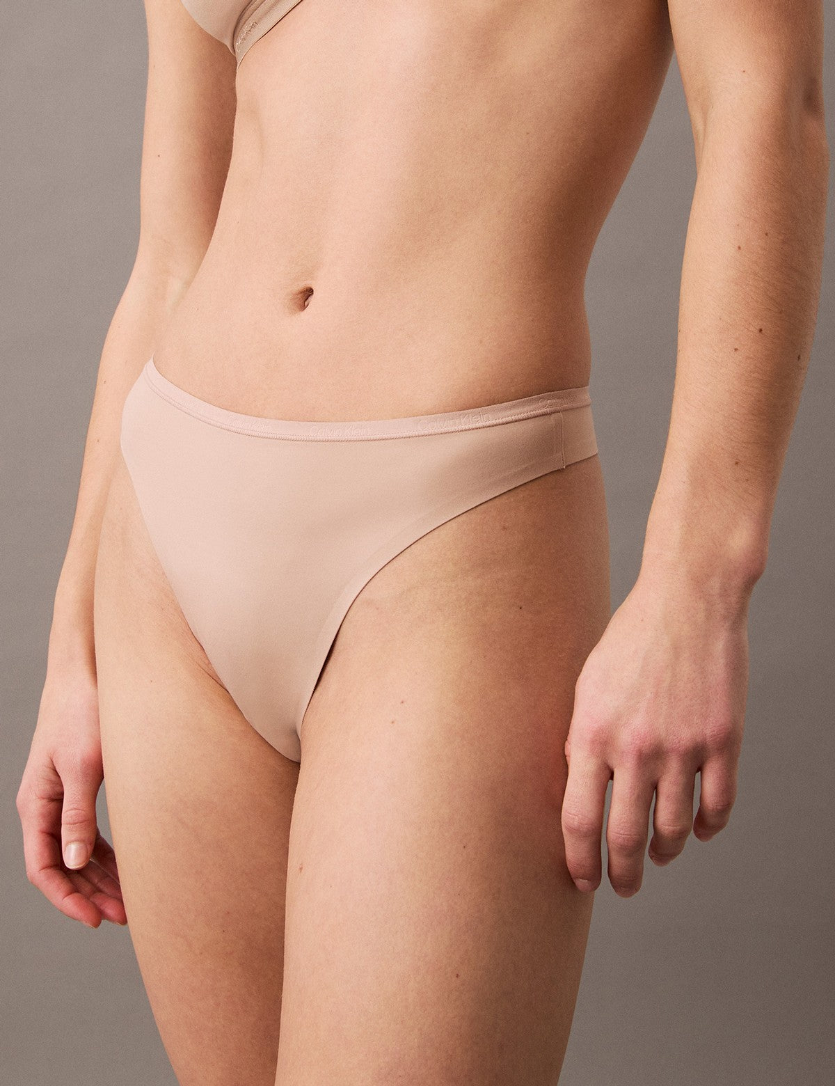 Calvin Klein Women Perfectly Fit Tanga