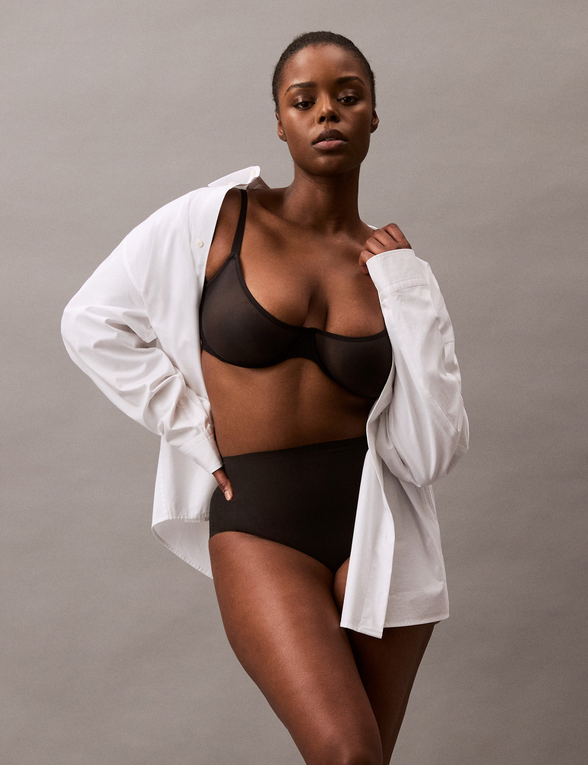 Calvin Klein Women Stay Put Mesh Şekillendirici Külot Korse