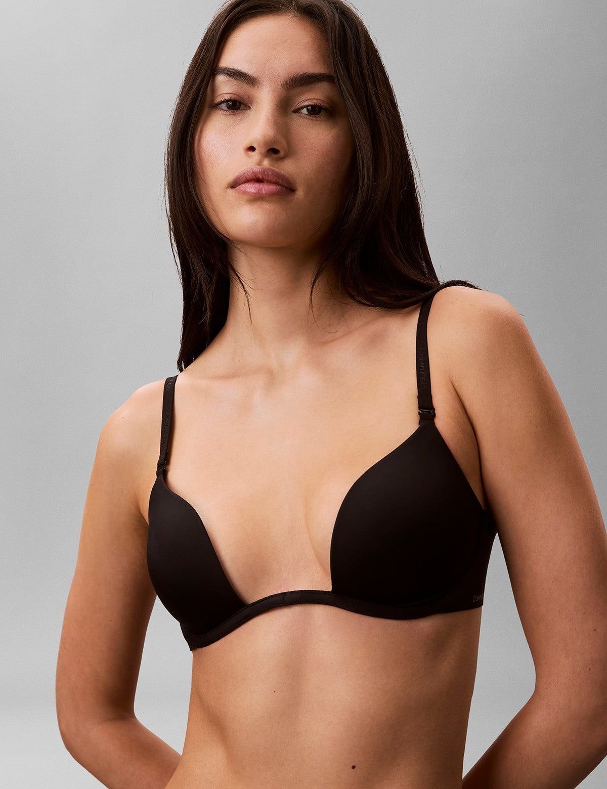 Calvin Klein Women Perfectly Fit Solution Derin Dekolte Sütyen