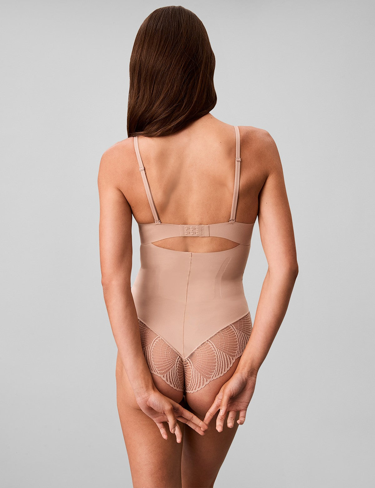 Calvin Klein Women Perfectly Fit Lace Dantelli Bodysuit