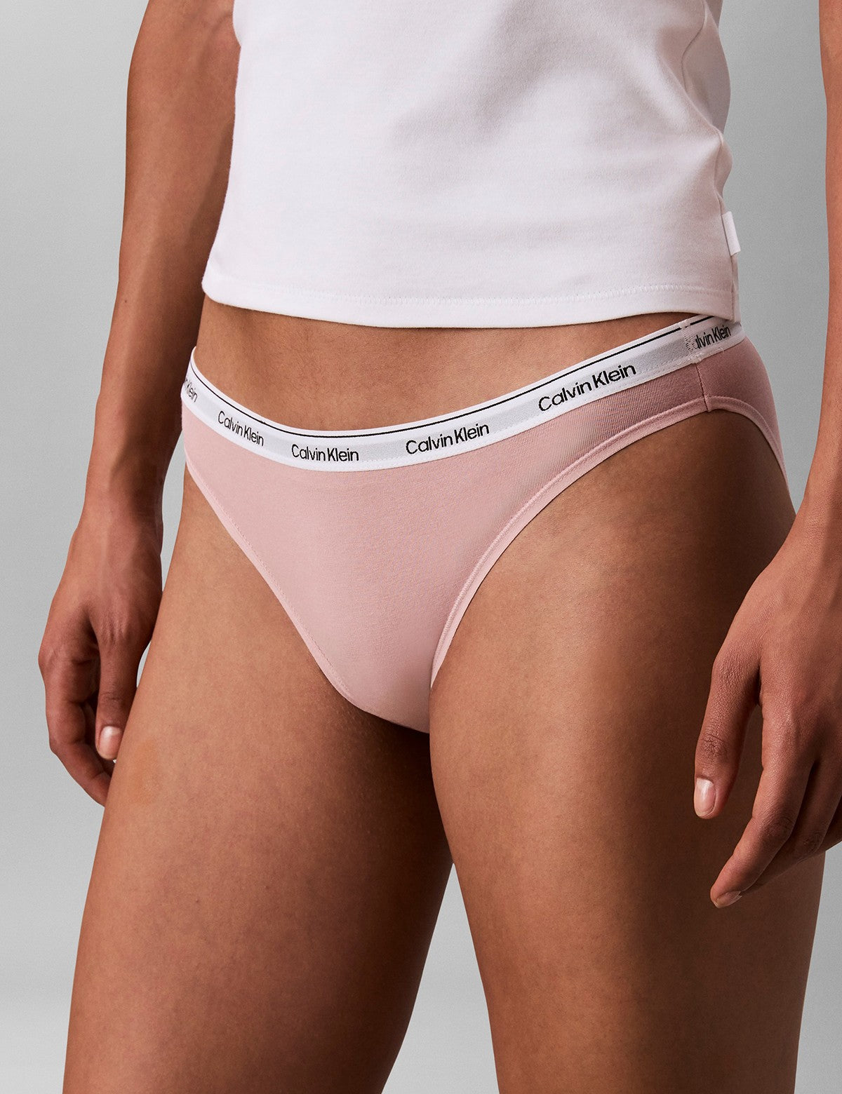Calvin Klein Women Icon Logo Pamuklu Bikini Külot