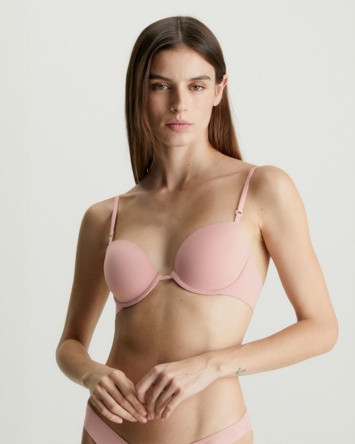 Calvin Klein Women Sculp Lightly Demi Balenli Sütyen