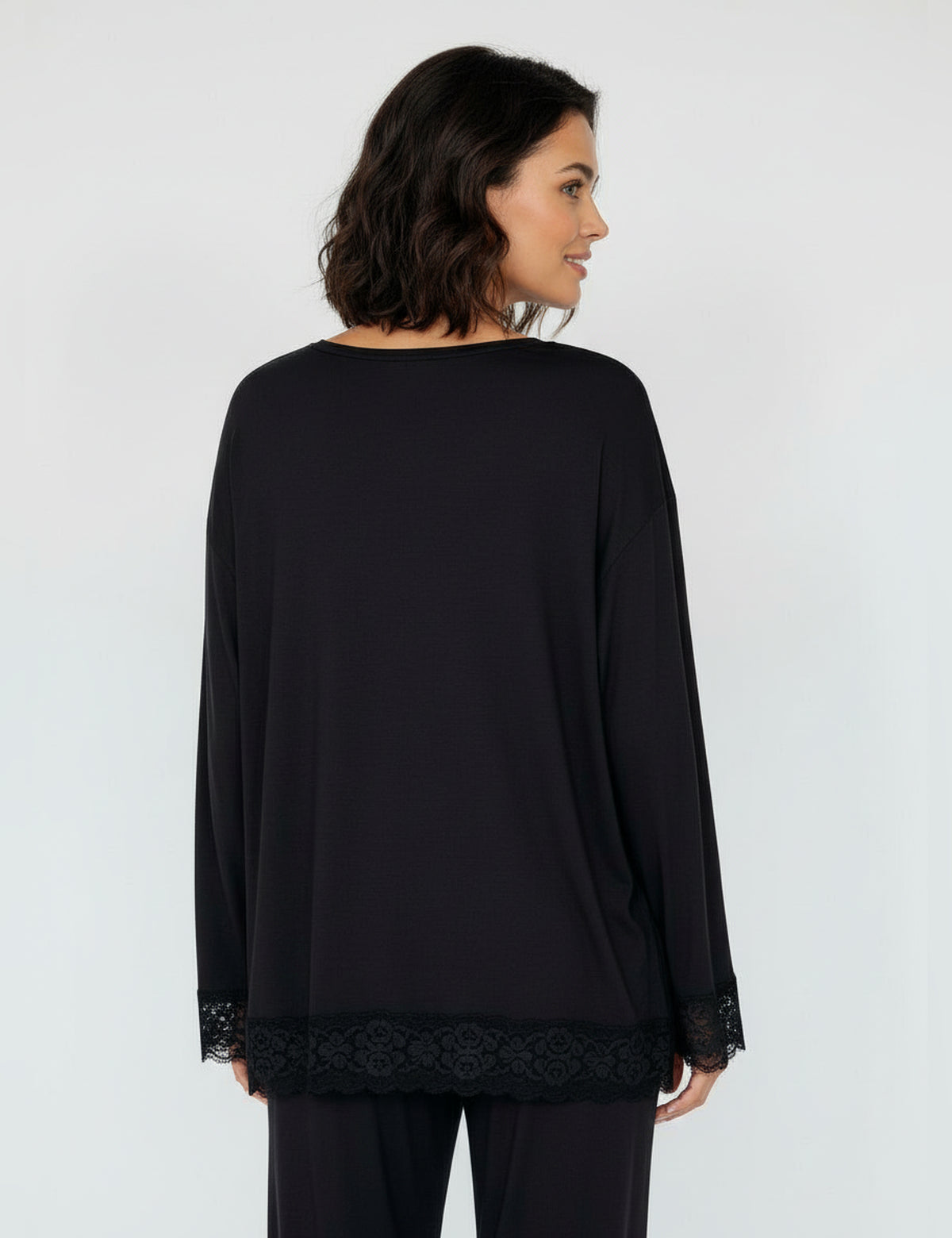 Wondergen Laura Dantel Detaylı Uzun Kollu T-Shirt