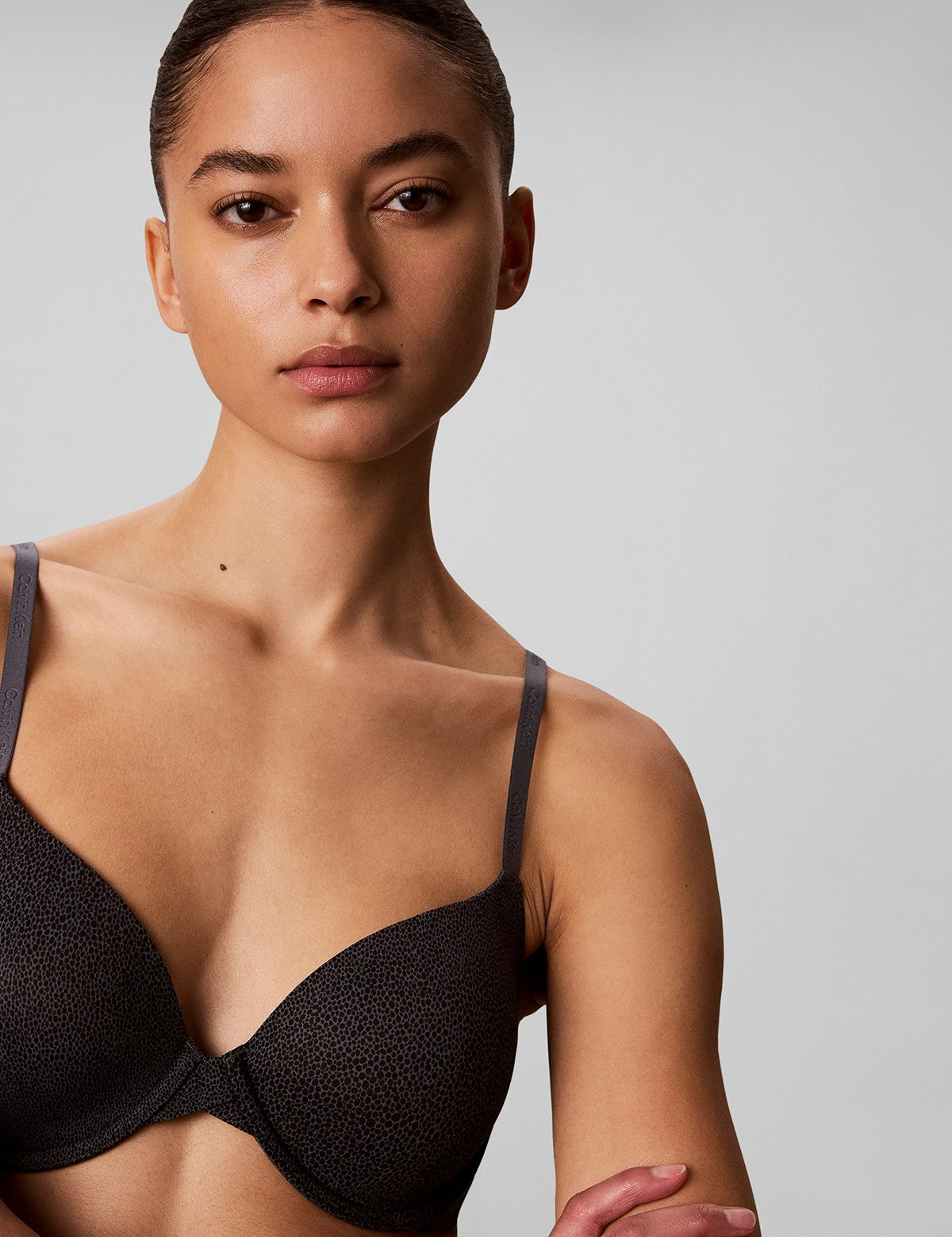Calvin Klein Women Perfectly Fit Tam Toparlayıcı Sütyen