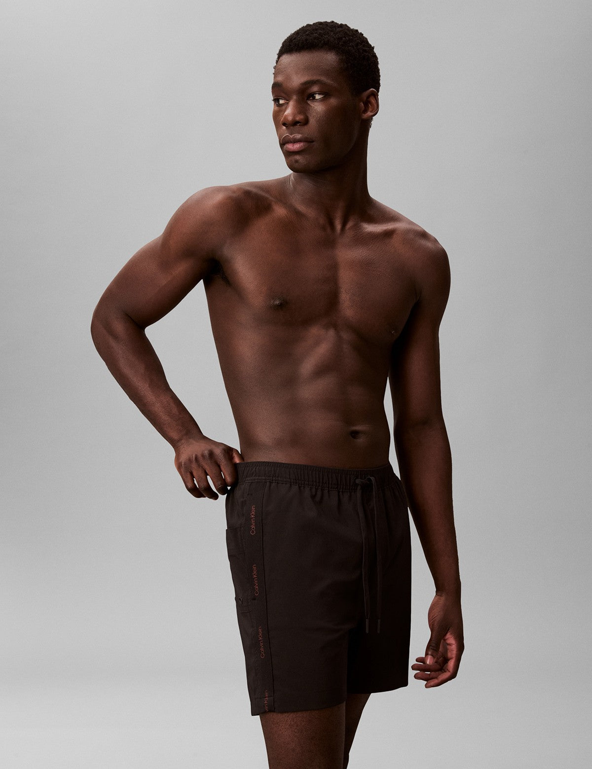 Calvin Klein Men Logo Şeritli Deniz Şortu