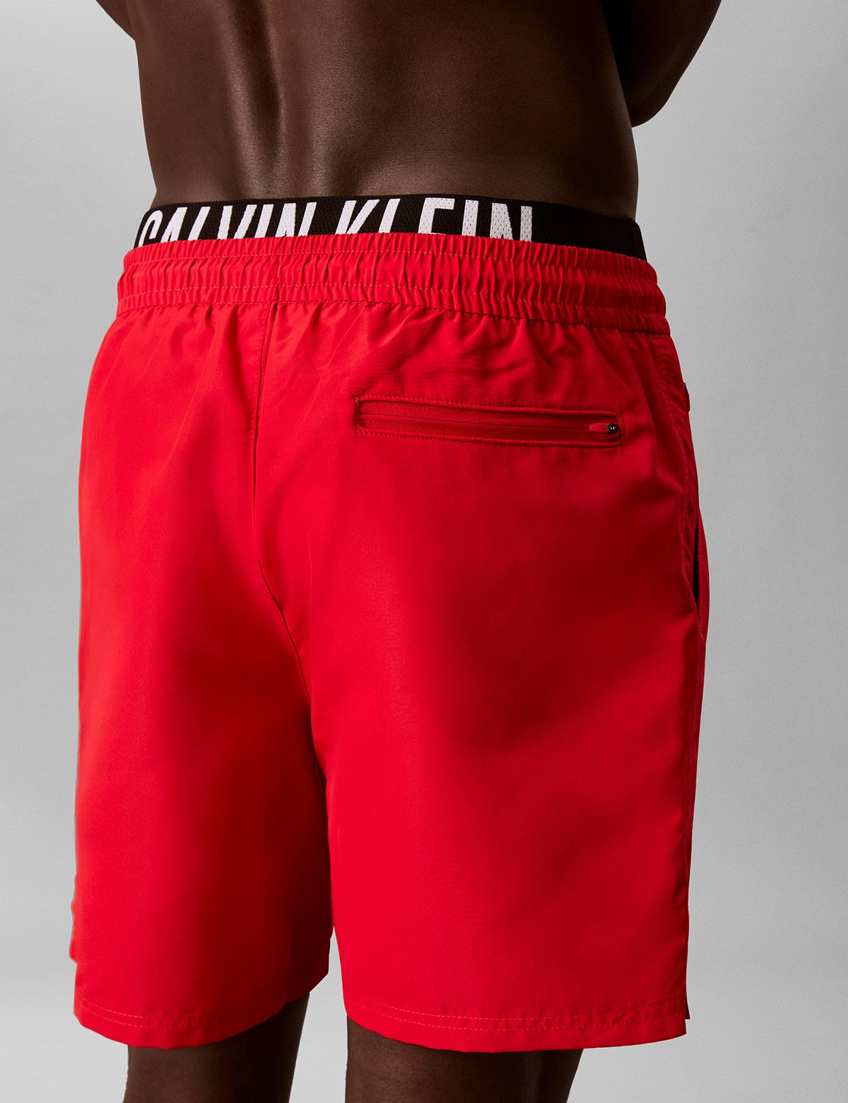 Calvin Klein Men Intense Power Logo Detaylı Deniz Şortu