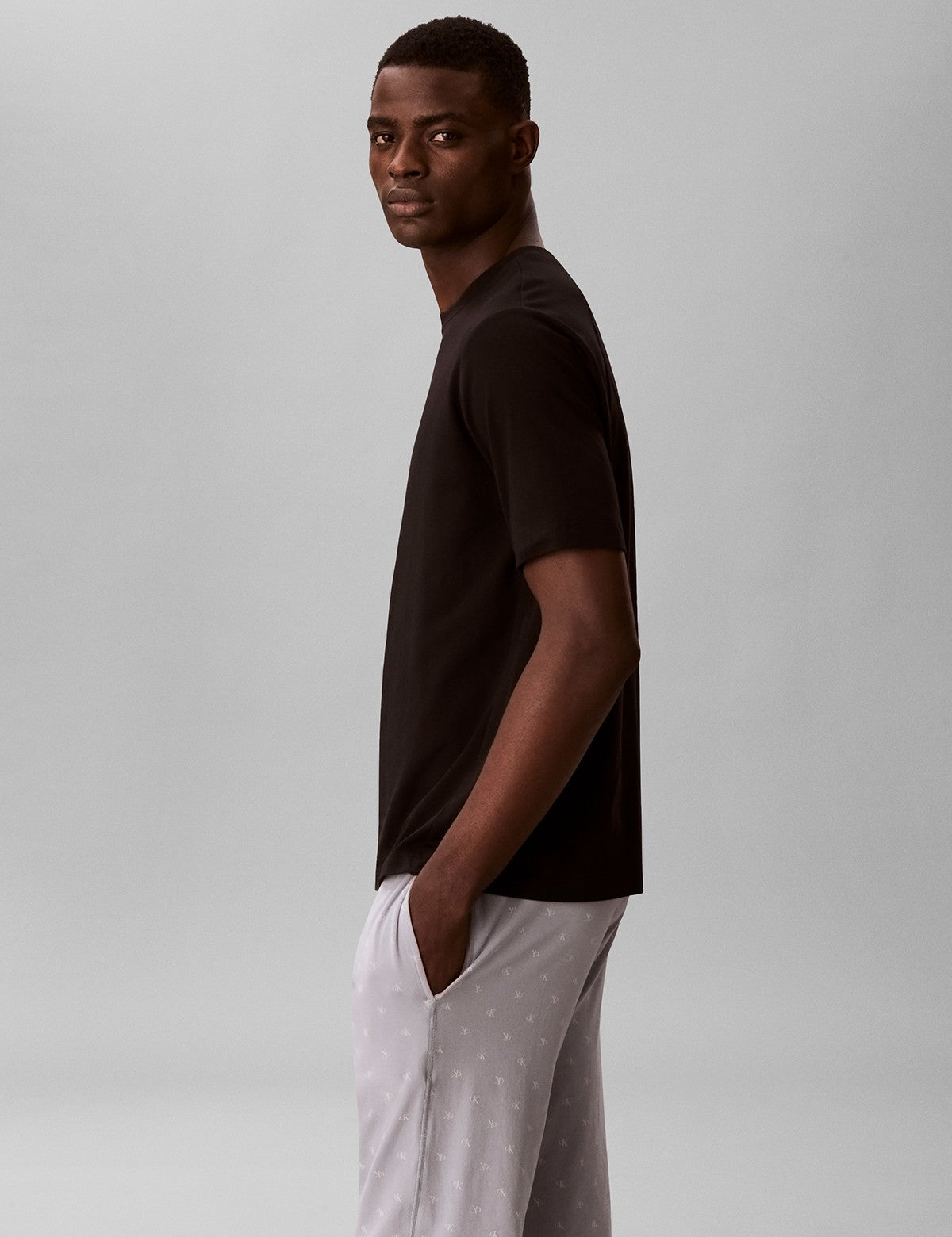 Calvin Klein Men Essentials Logo Baskılı Bisiklet Yaka Tişört