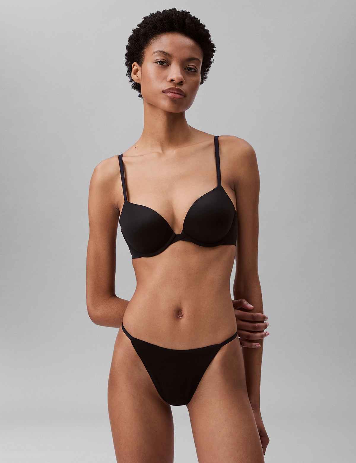 Calvin Klein Women Perfectly Fit Push Up Sütyen