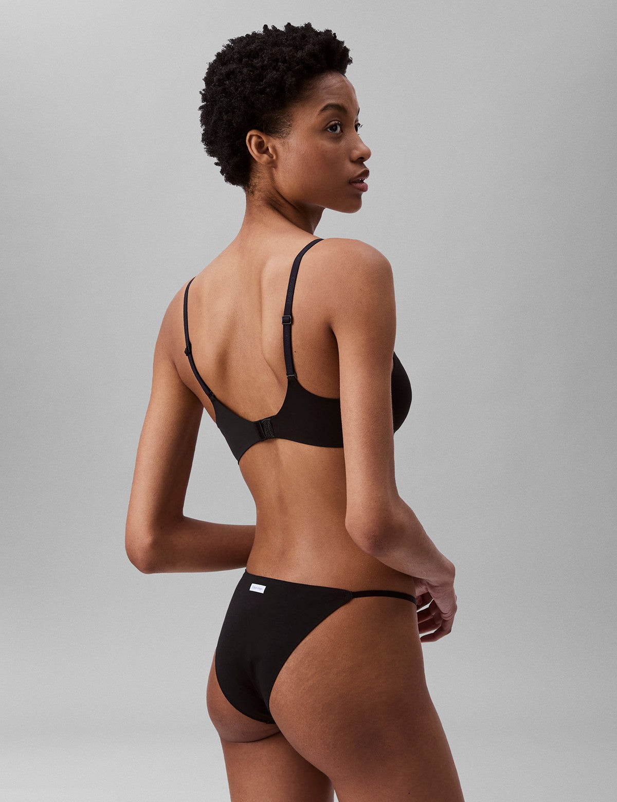 Calvin Klein Women Perfectly Fit Push Up Sütyen