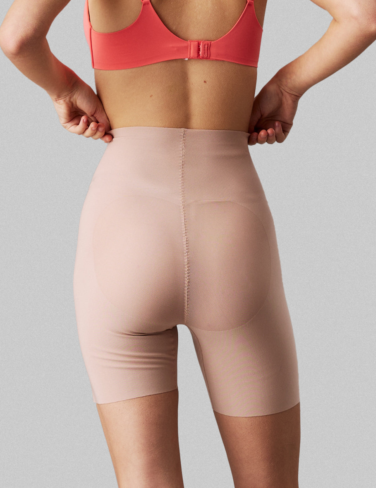Calvin Klein Women Stay Put Mesh Şekillendirici Şort Korse